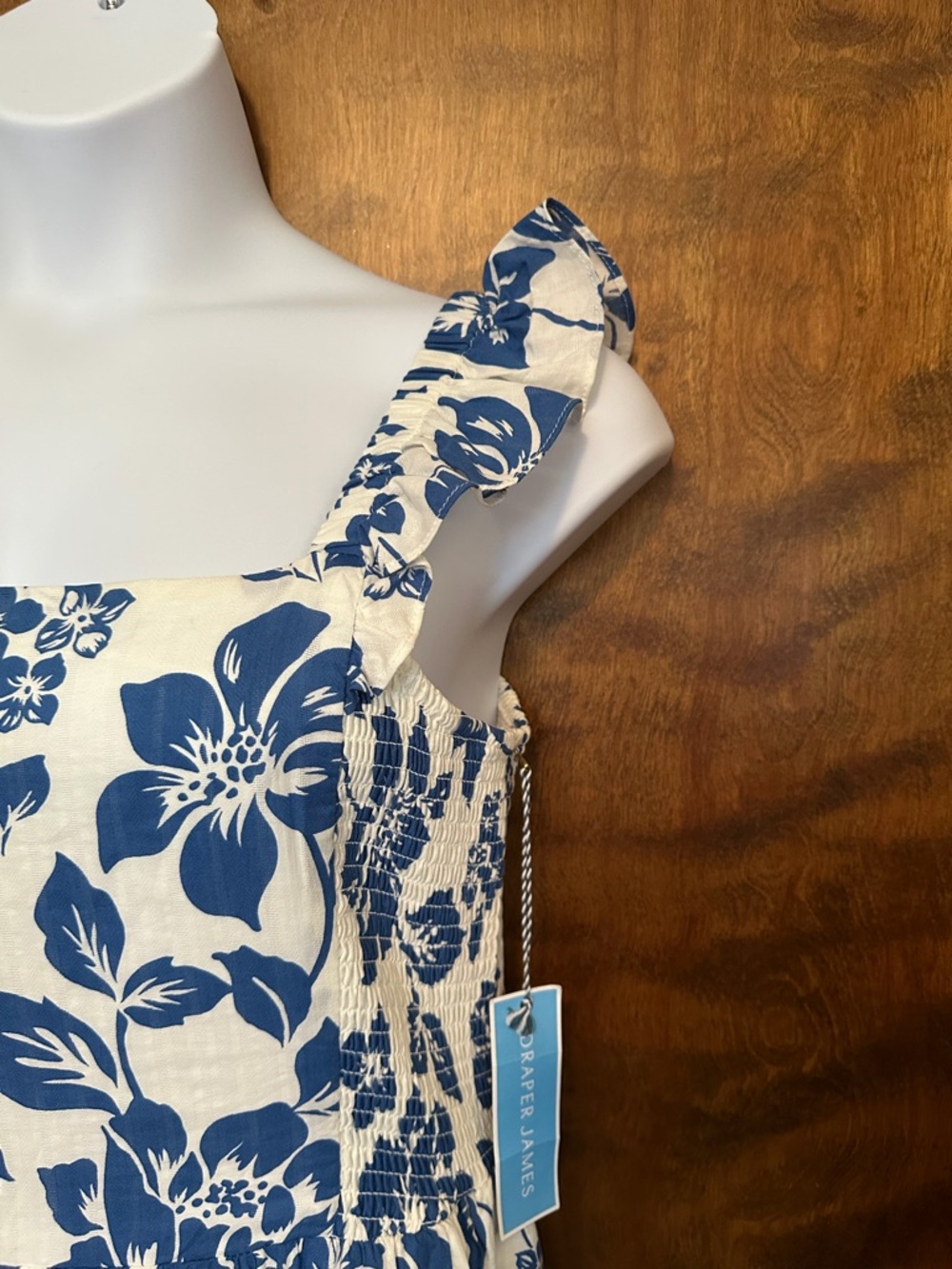 Draper James Floral Jacquard Flutter Sleeve Midi Dress Womens L Blue & Ivory NWT - Picture 5 of 16